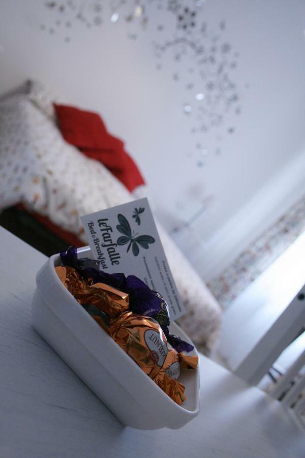 B&B Lefarfalle Ferrara Buitenkant foto