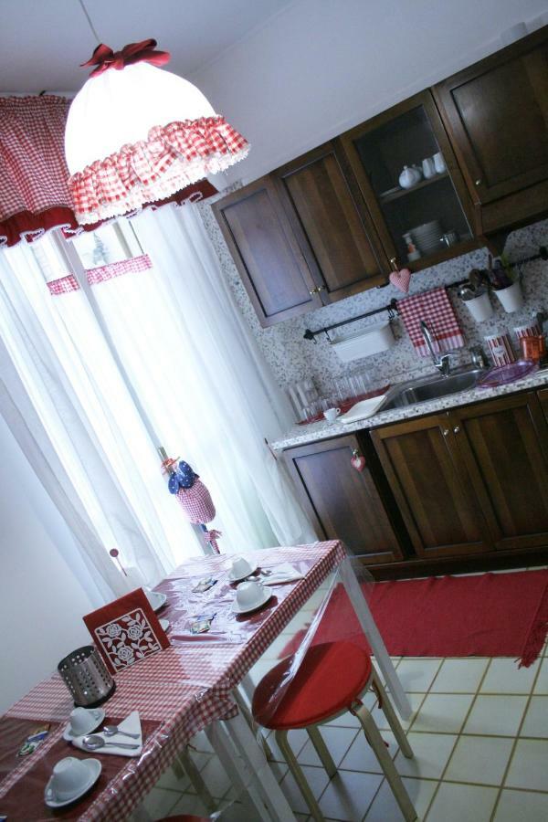 B&B Lefarfalle Ferrara Buitenkant foto